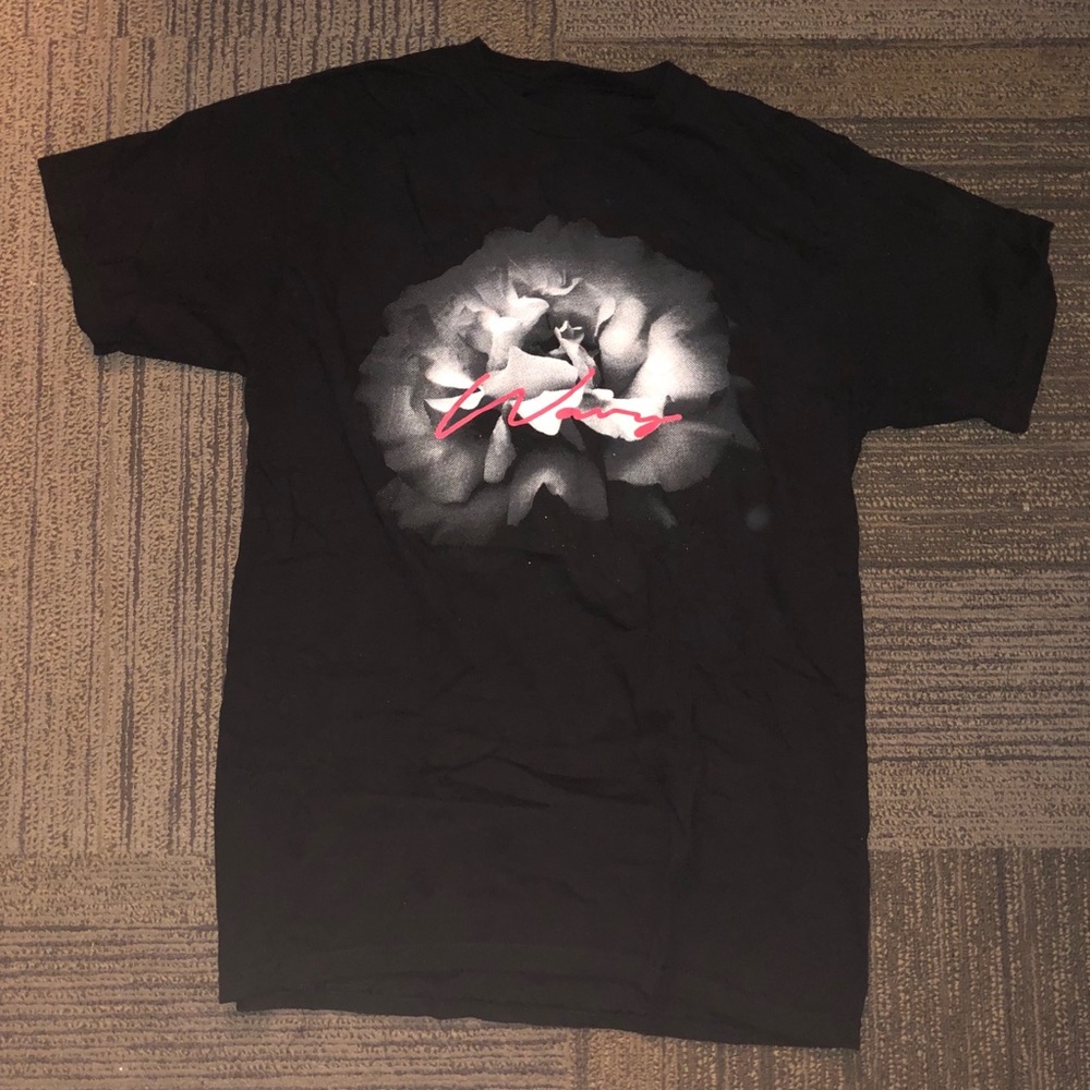 WAVY T-shirt